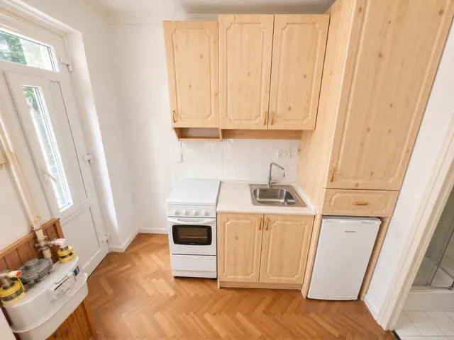 Eladó lakás Budapest XII. kerület, Istenhegy 30 nm