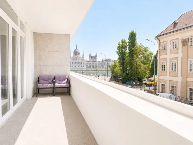 Eladó lakás Budapest II. kerület 81 nm