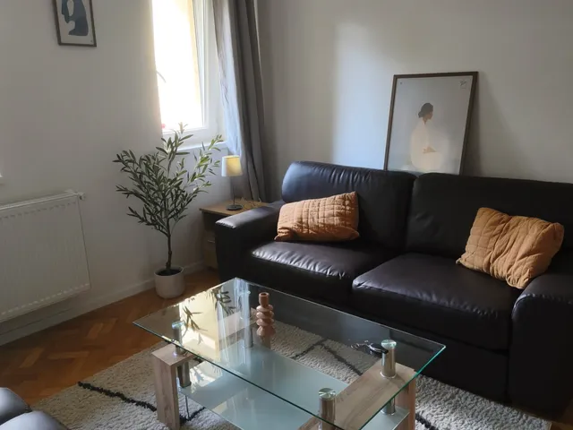 Kiadó lakás Debrecen, Nagyerdő 55 nm