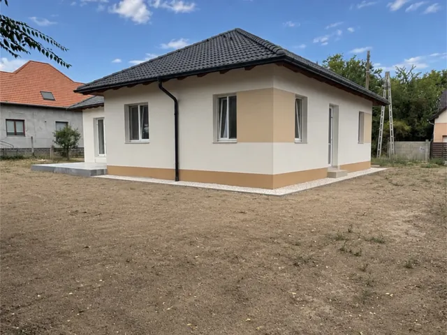 Eladó ház Göd 112 nm