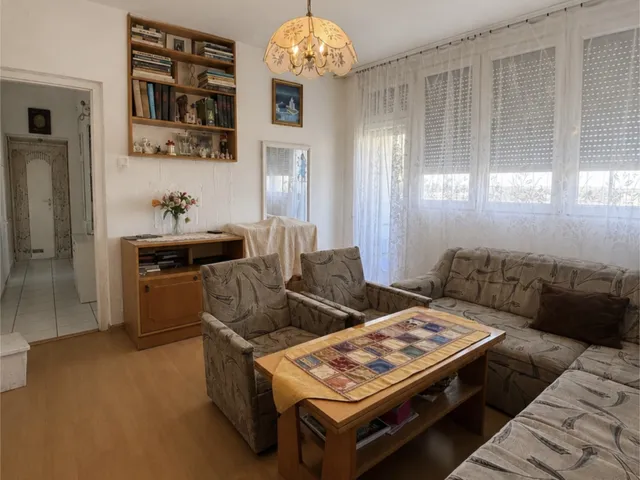 Eladó lakás Budapest XI. kerület, Albertfalva 56 nm