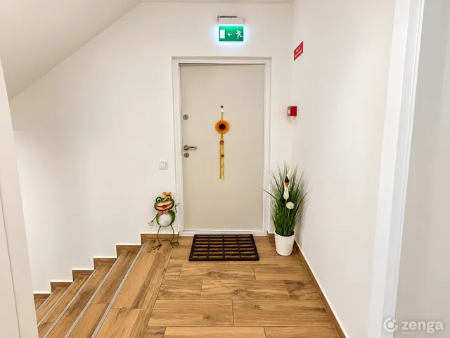 Eladó lakás Vác, Deákvár 63 nm