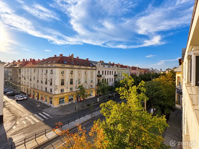 Eladó lakás Debrecen, Belváros 77 nm