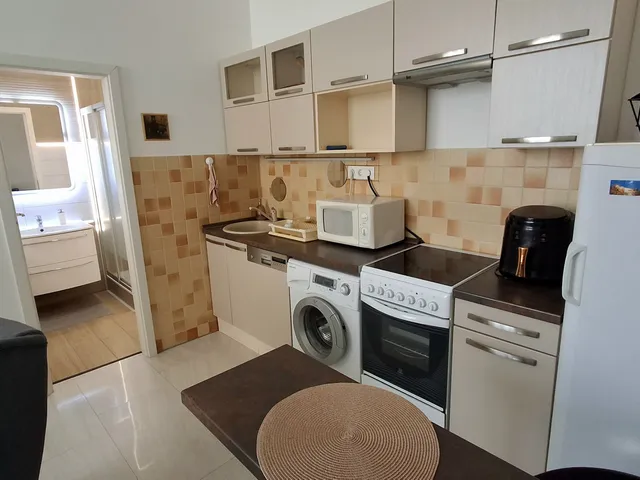Kiadó lakás Budapest VI. kerület 30 nm