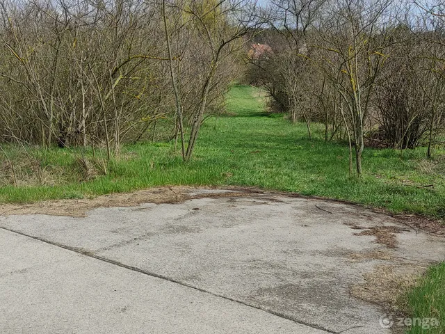 Eladó telek Isaszeg 1704 nm