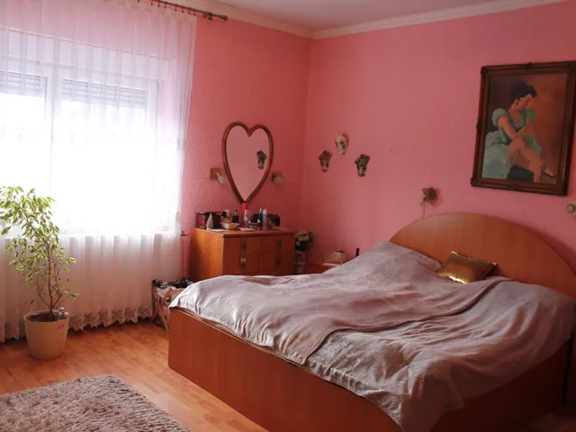 Eladó ház Tatabánya, Bánhida 115 nm