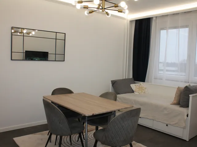 Eladó lakás Tatabánya, Újváros 55 nm