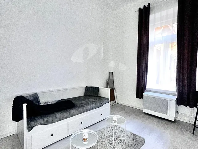 Eladó lakás Budapest VIII. kerület, Füvész kert, Tömő utca 27 nm