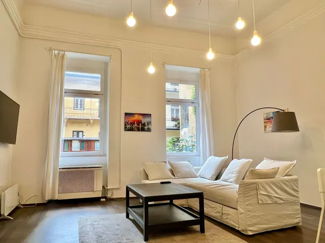 Eladó lakás Budapest VI. kerület, Nagykörúton kívüli terület, Király utca 110. 52 nm