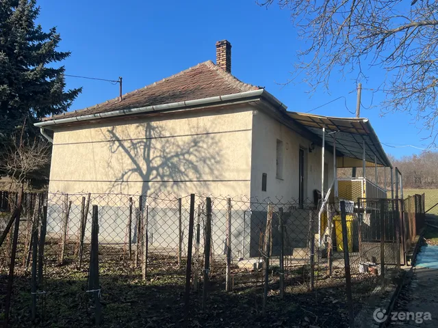 Eladó ház Kutasó, Toldi utca 1. 100 nm
