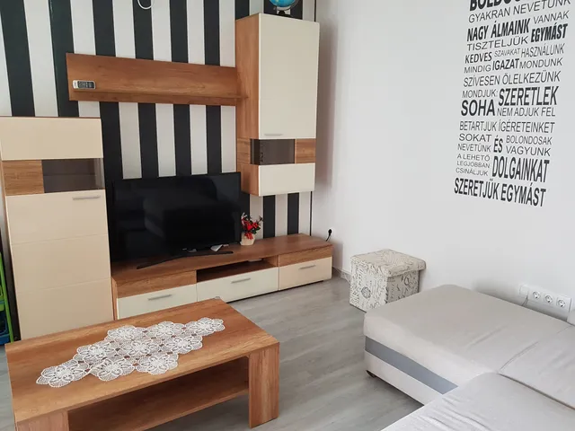 Kiadó lakás Debrecen, Belváros 44 nm