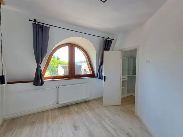 Eladó lakás Debrecen, Mesterfalva 79 nm