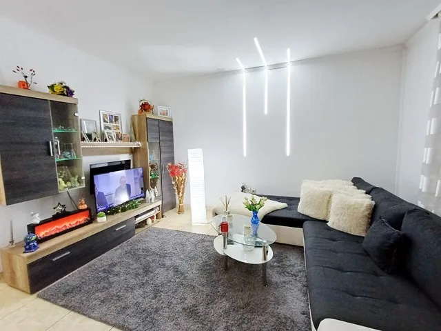 Eladó lakás Hajdúsámson, Sámsonkert 50 nm