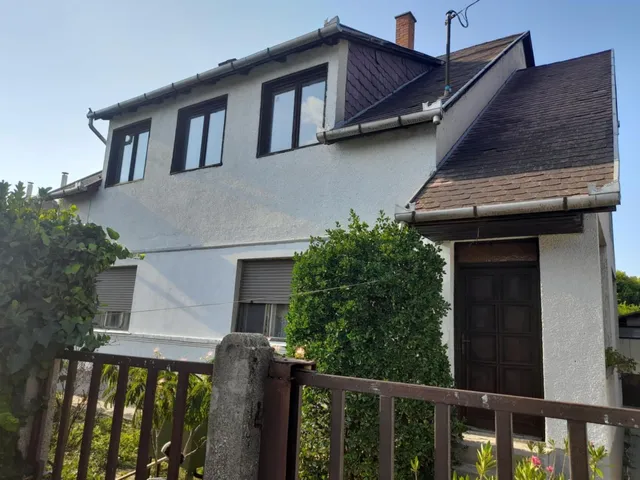 Eladó lakás Debrecen, Csapókert 100 nm