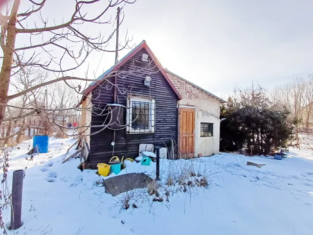 Eladó üdülő és hétvégi ház Debrecen, Biczó István-kert 25 nm