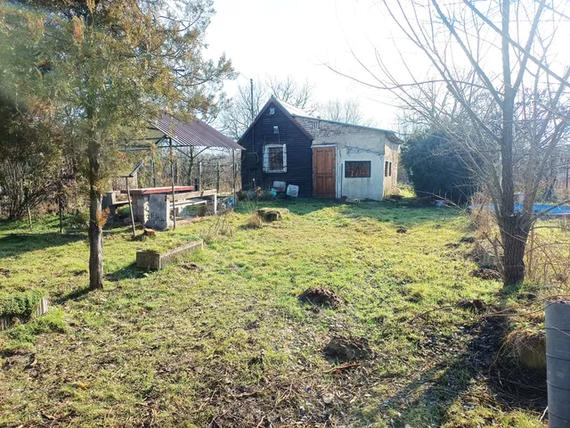 Eladó üdülő és hétvégi ház Debrecen, Biczó István-kert, Szüret utca 25 nm