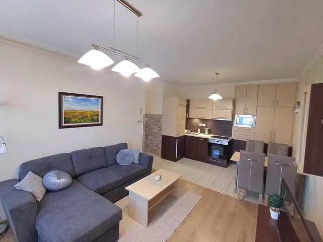 Kiadó lakás Debrecen, Egyetemváros 51 nm