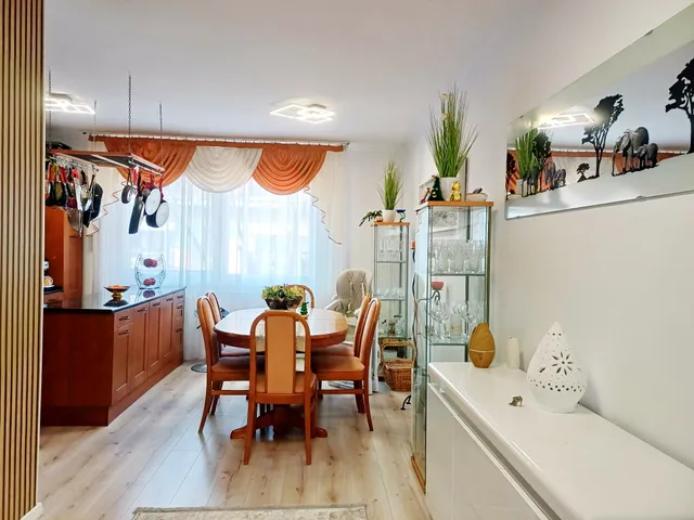 Eladó lakás Debrecen, Belváros 84 nm