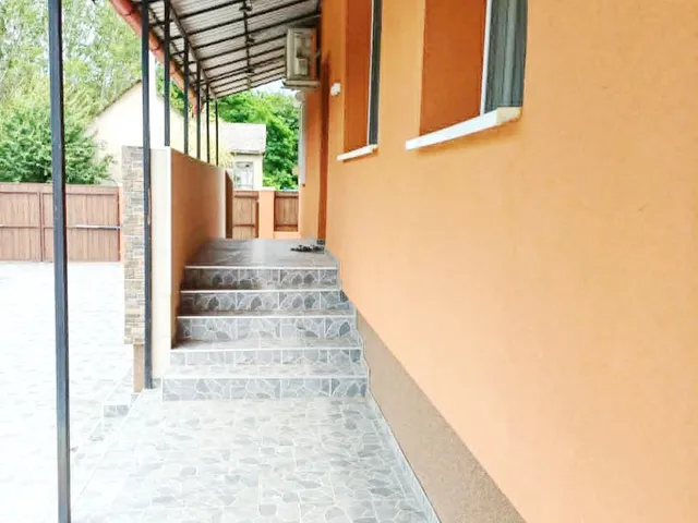 Eladó ház Bököny, Zene utca 1 100 nm