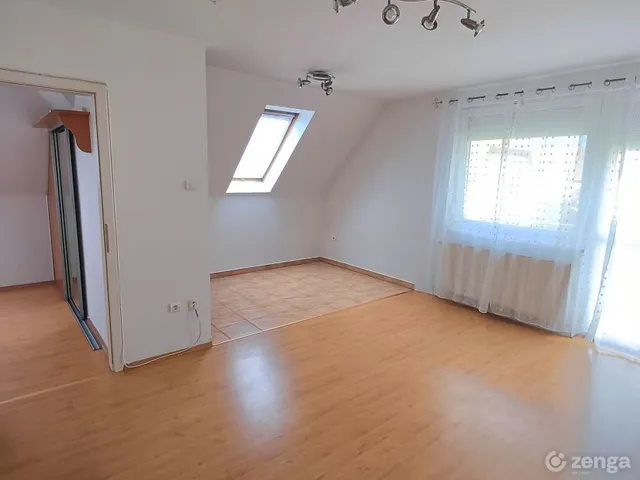 Kiadó lakás Debrecen, Boldogfalvikert 40 nm