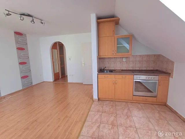 Kiadó lakás Debrecen, Boldogfalvikert 40 nm