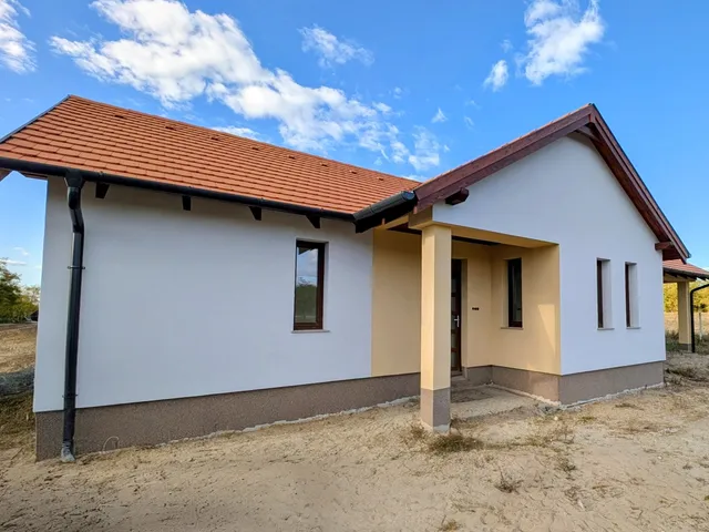 Eladó ház Lajosmizse 113 nm