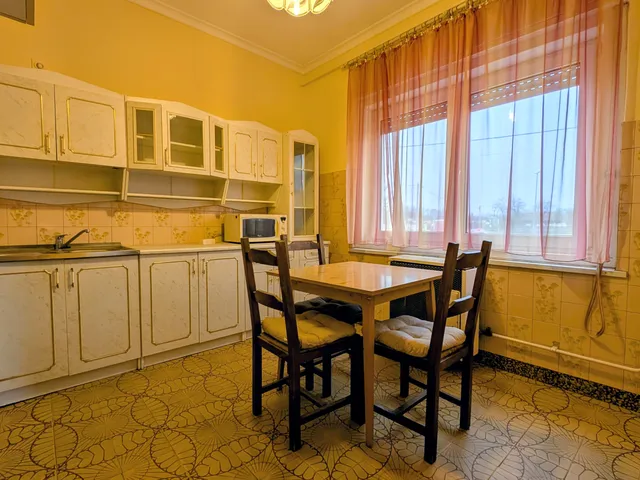 Eladó ház Kecskemét, Felsőszéktó 74 nm