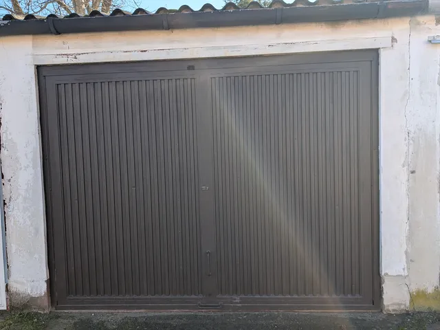 Eladó garázs Kecskemét, Miklovicsfalu 16 nm