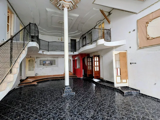 Eladó ház Kecskemét 259 nm