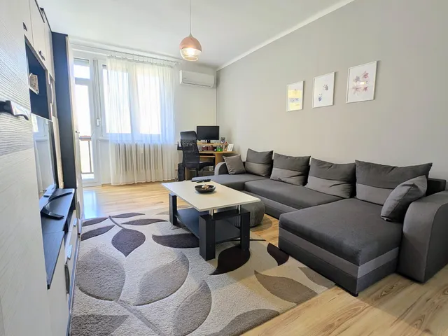 Eladó lakás Kecskemét, Árpádváros 50 nm