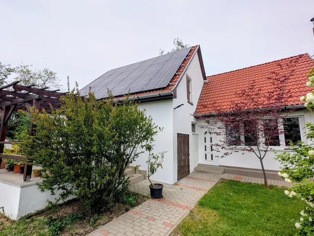 Eladó ház Úrihegy 76 nm