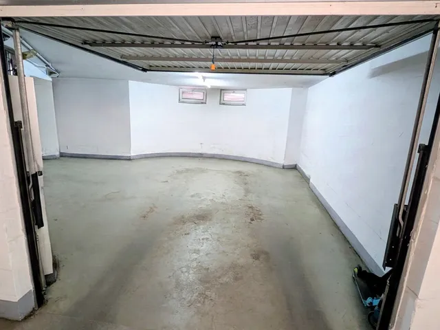 Eladó garázs Kecskemét 30 nm