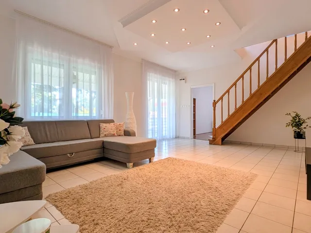 Eladó ház Kerekegyháza 176 nm