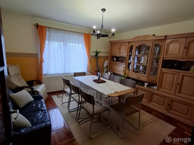 Eladó ház Tiszalök, Arany János 130 nm