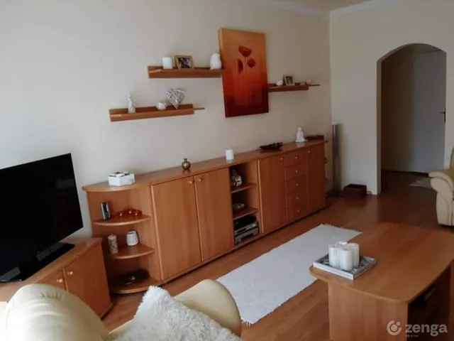 Kiadó lakás Debrecen, Tócóskert 68 nm