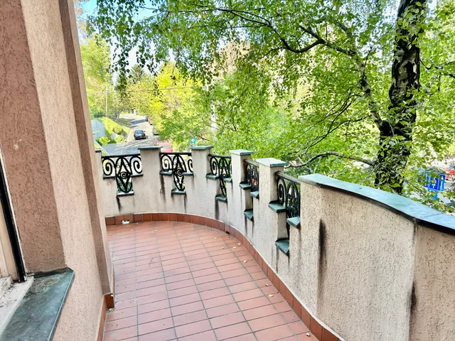 Kiadó lakás Budapest XII. kerület, Istenhegy 139 nm