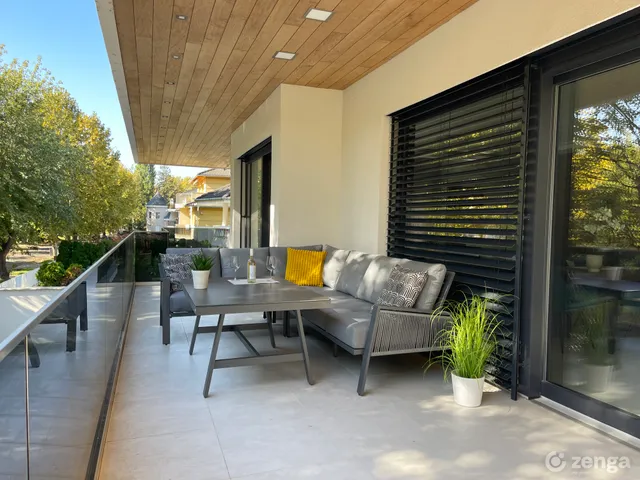 Eladó ház Siófok, Aranypart, Mátyás Király utca 31. 349 nm