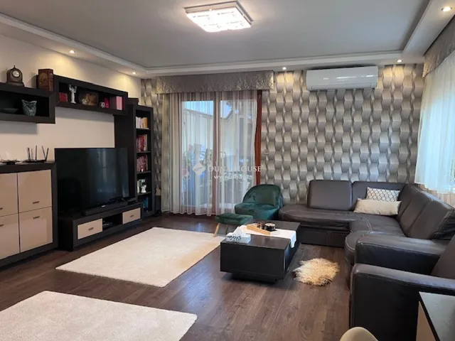 Eladó ház Nyíregyháza, Sóstógyógyfürdő 300 nm