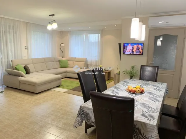 Eladó ház Nyíregyháza, Oros 200 nm