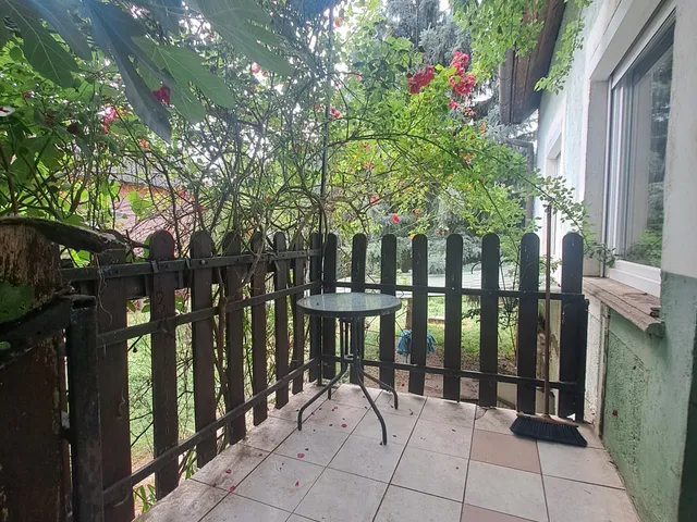 Eladó ház Óbarok, Szőlőhegy 96 nm