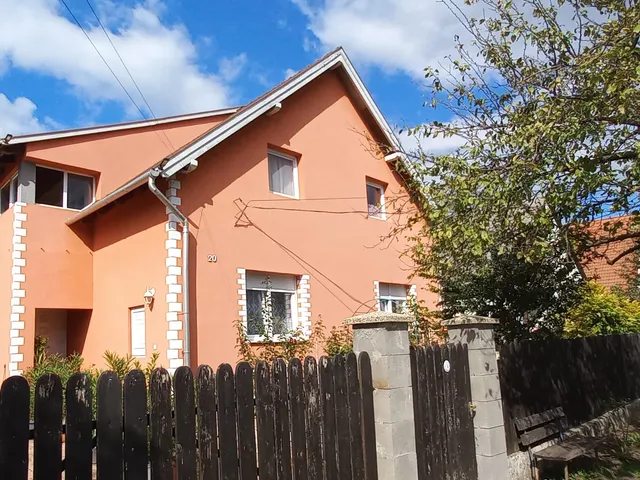 Eladó ház Csákvár 100 nm