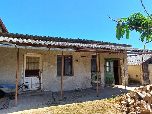 Eladó ház Csákvár 60 nm