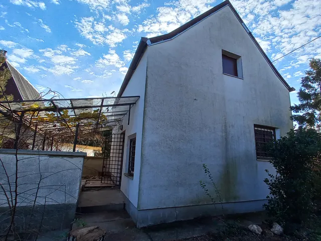 Eladó üdülő és hétvégi ház Csákvár 49 nm