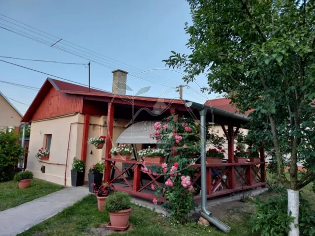 Eladó ház Sarkadkeresztúr 80 nm