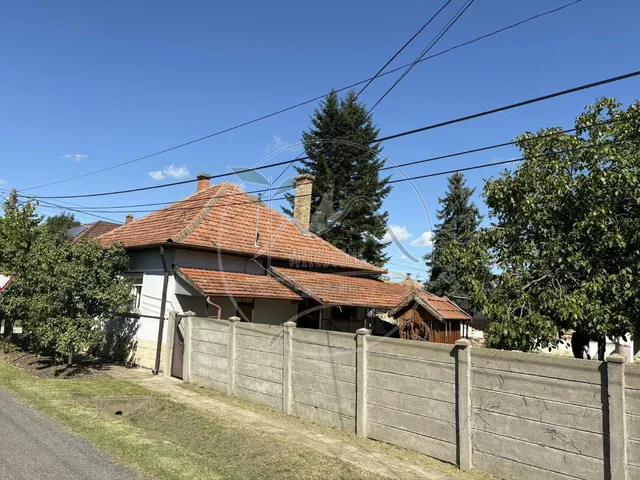 Eladó ház Gyula, Nagyrománváros 69 nm