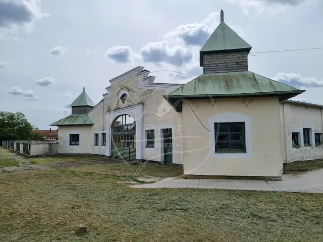 Eladó kereskedelmi és ipari ingatlan Szeghalom 887 nm