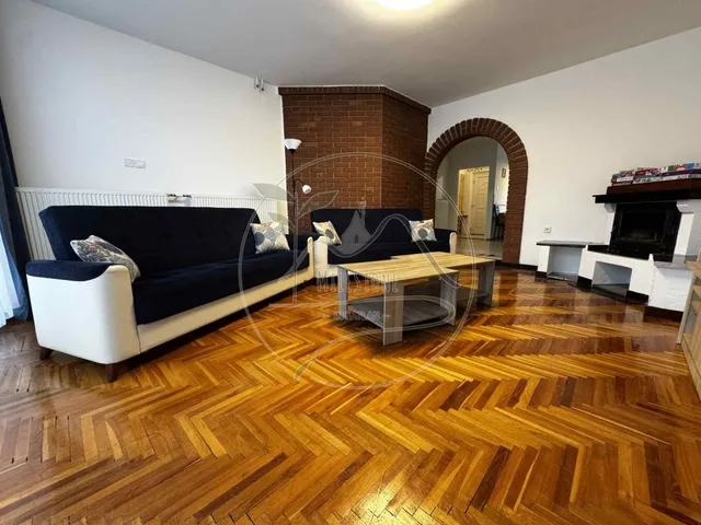 Eladó ház Gyula, Nagyrománváros 146 nm