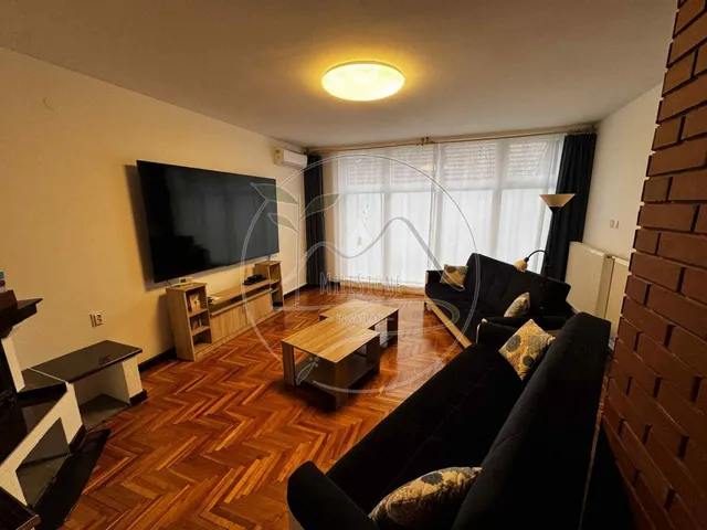 Eladó ház Gyula, Nagyrománváros 146 nm