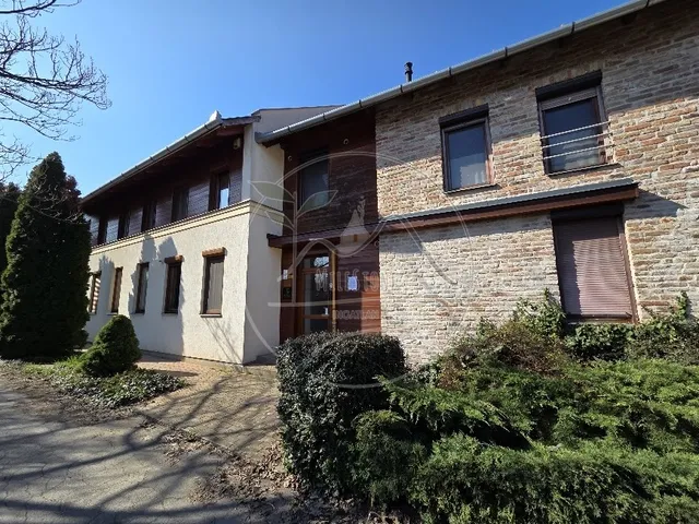 Eladó lakás Gyula 74 nm