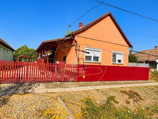 Eladó ház Mezőgyán 75 nm